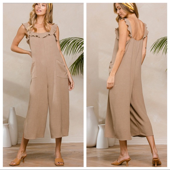 ✨LAST✨Fabulous and Stylish Boho Sleeveless Romper Jumpsuit with ruffle detail - Picture 4 of 5